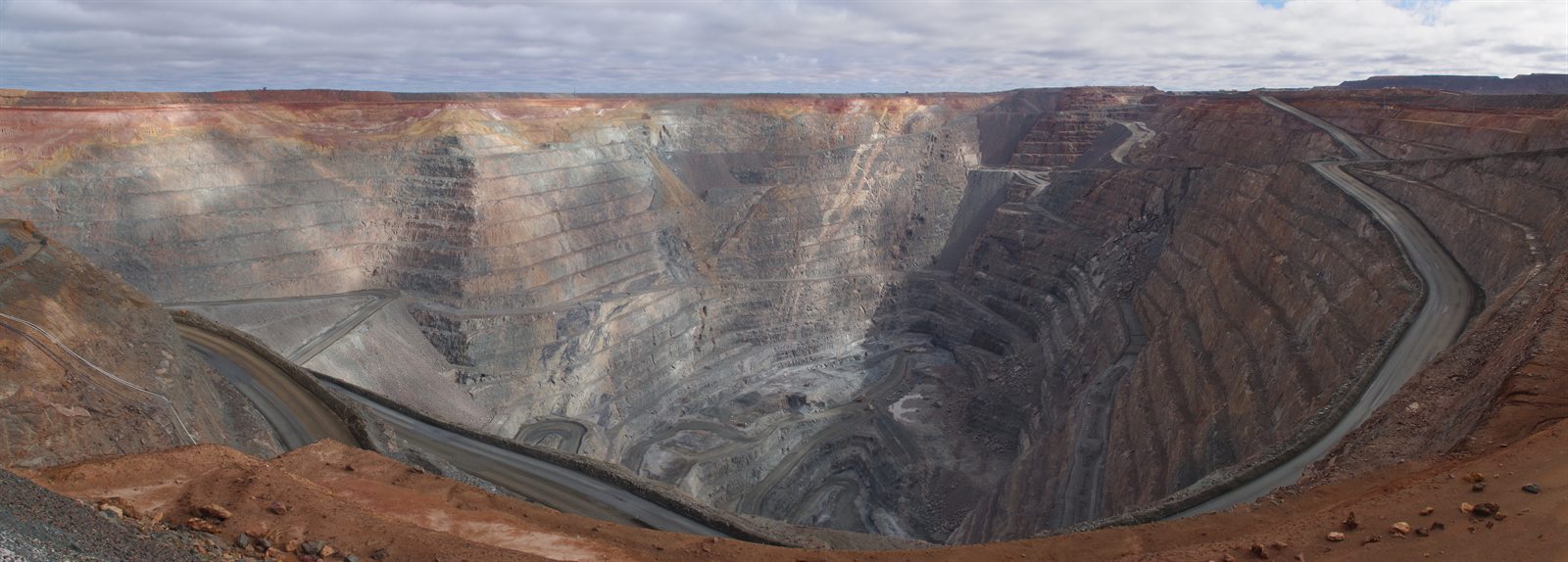 Why Digital Twins Are Becoming Standard in Modern Mining